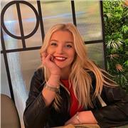 I give private classes for all levels and all ages! I can easily fit around your schedule and I even teach piano through English!